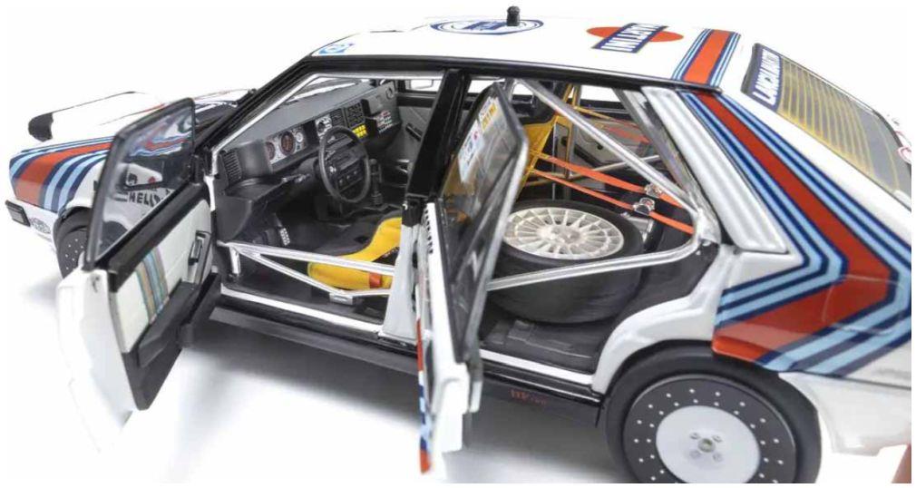 Kyosho 1:18th Scale Lancia Delta HF 4WD Rally Monte Carlo 1988 Martini #3