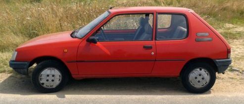 Norev 1:87 Scale Peugeot 205 XL 1985 Red
