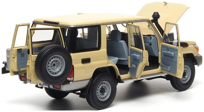 Almost Real 1:18th Scale Toyota Land Cruiser 76 2017 Beige
