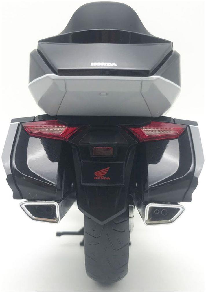 LCD Model 1:12 Scale Honda Goldwing Tour 2020 Heavy Grey Metallic