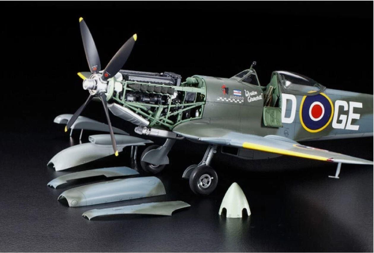 TAMIYA 60321 1/32 Scale Royal Air Force Spitfire MK.XVIe Aircraft Model Kit SPITFIRE AT 90