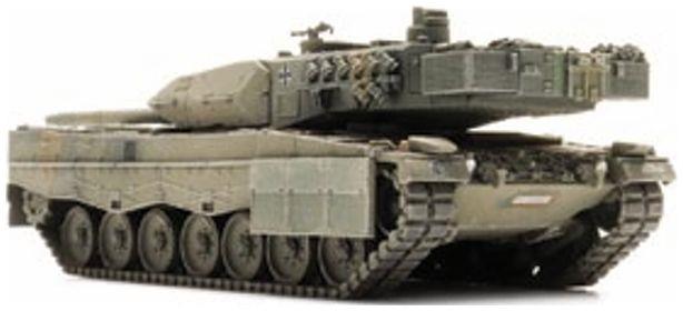 Artitec 1:87 Scale Leopard 2A6 Eisenbahntransport (BRD) Ready