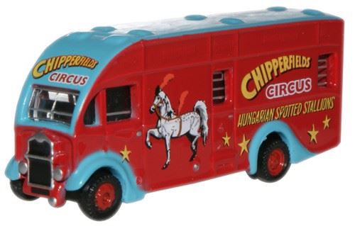 Oxford Diecast 1:148 Scale ALBION HORSEBOX CHIPPERFIELD (SPOTTE