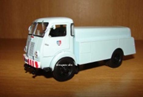 Atlas Editions 1:43 Scale Berliet GLB Arroseuse-Balayeuse 'Ville de Dieppe'