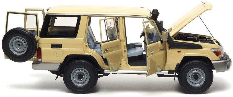 Almost Real 1:18th Scale Toyota Land Cruiser 76 2017 Beige
