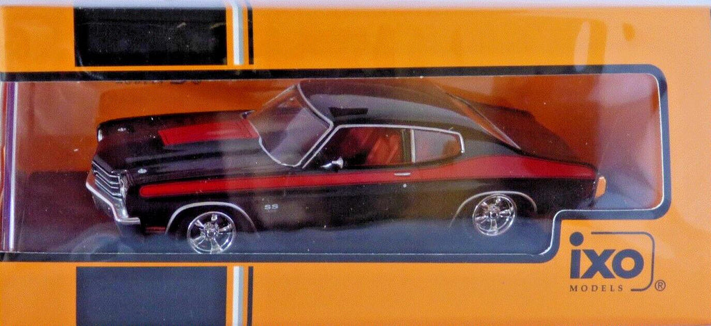 Ixo CLC477 1/43 Scale Chevrolet Chevelle SS 1970 Black and Red