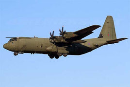 Zvesda 1:72 Scale RAF C-130 J-30