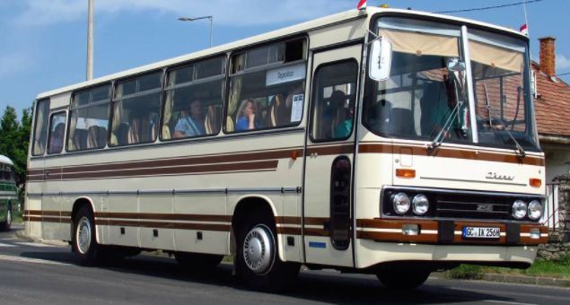 Premium Classixxs 1:43 Scale Ikarus 256 Beige/Brown