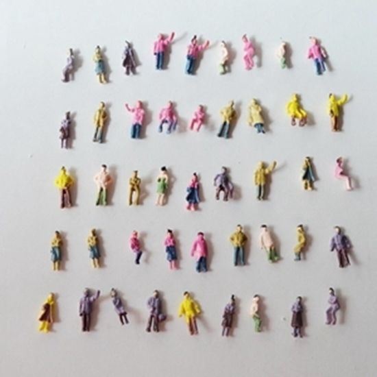 GM Model Supplies 1:200 Scale Architecture Mixed Painted Figures