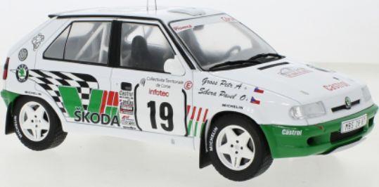 IXO 1:18 Scale Skoda Felcia Kit Car #19 Rallye Tour de Corse 1995 P.Sibera/P.Gross