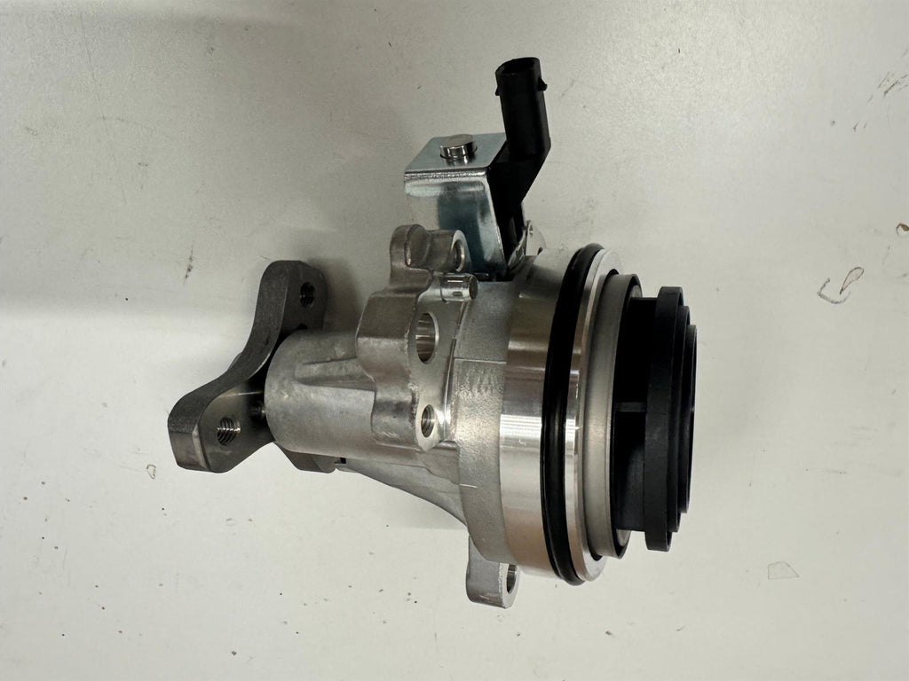 Range Rover Vogue 3.0 PHEV 2022 Onwards Water Pump 104123502