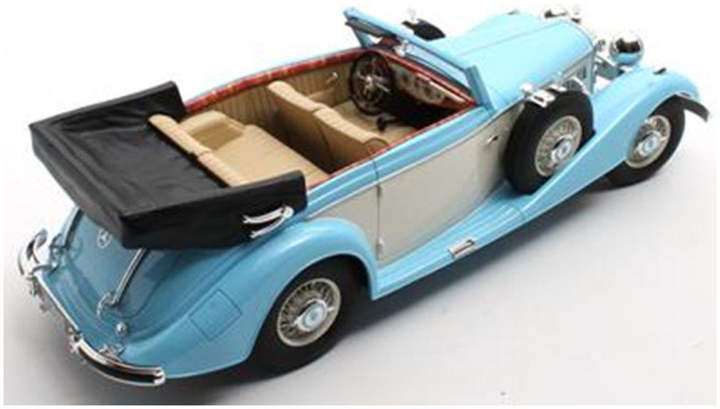 Cult 1:18th Scale Mercedes Benz 540K Cabriolet B Blue/White 1936-1938