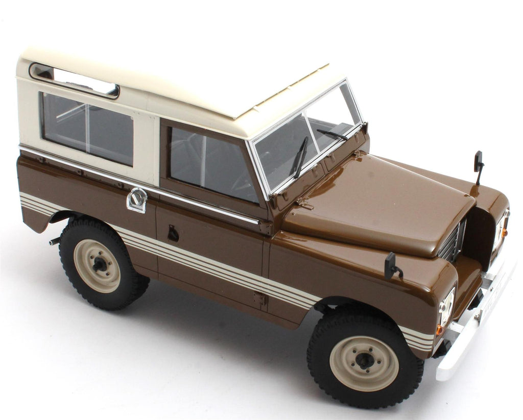 Cult 1:18 Scale Land Rover 88 Series III - Russet Brown County - 1978 - 100pcs Ltd Edition