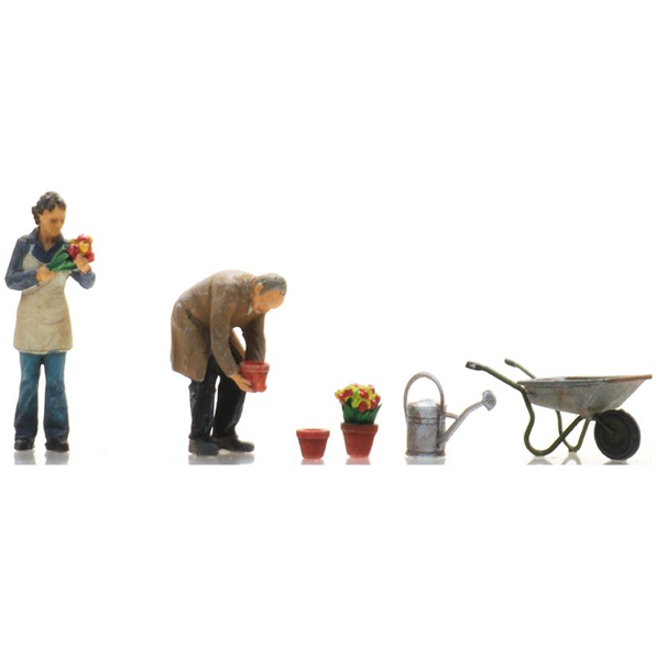 Artitec 1:160 Scale Florists w/Garden Tools (3x) Ready-Made Figures