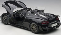 Autoart 1:12 Scale Porsche 918 Spyder 2013 (glossy black) workable rear spoiler and fuel cap
