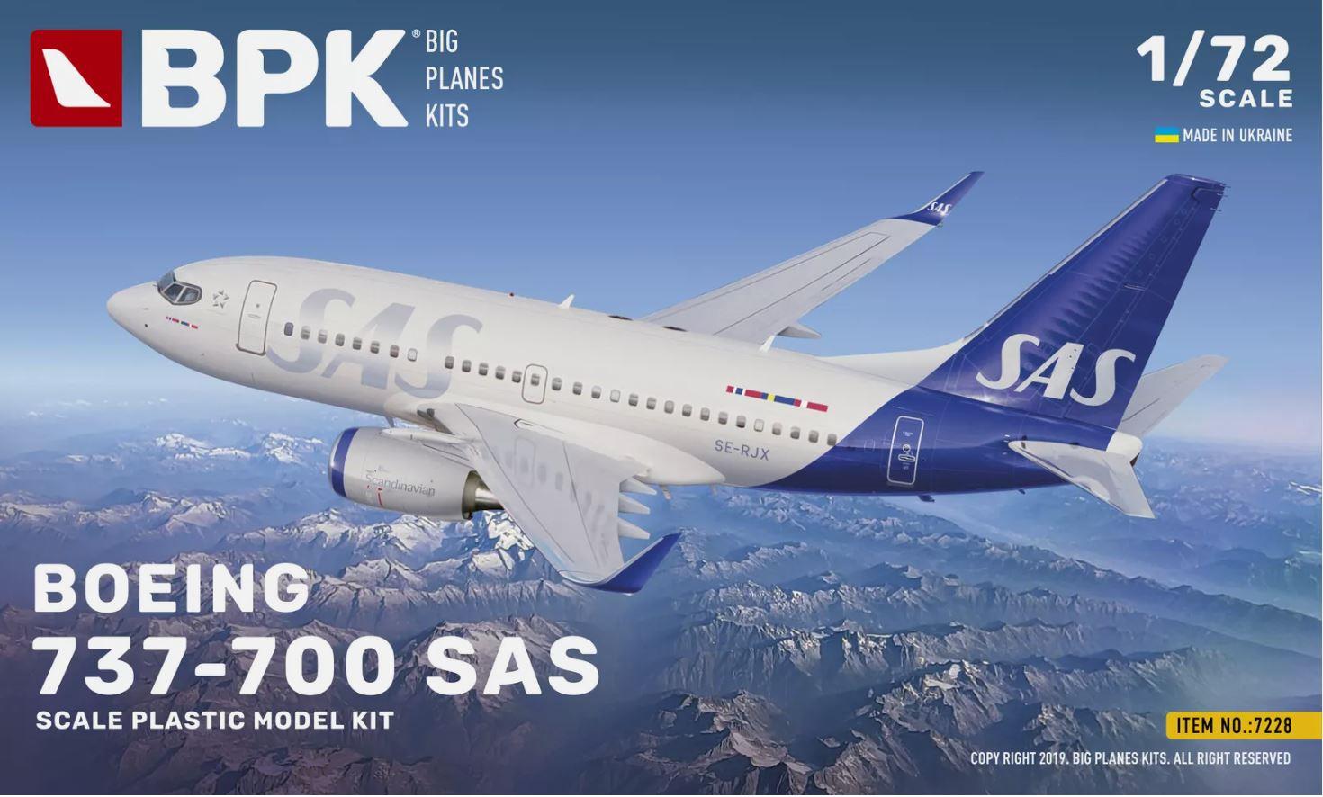 Big Plane Kits 7228 1/72 Scale Boeing 737-700 SAS Model Kit