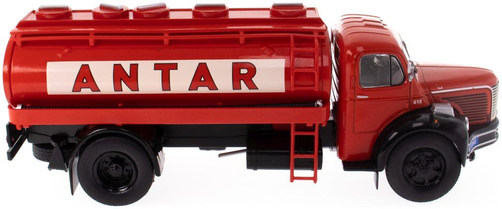 Atlas Editions 1:43 Scale Berliet GLR 8R Citerne Antar Berliet Trucks Collection