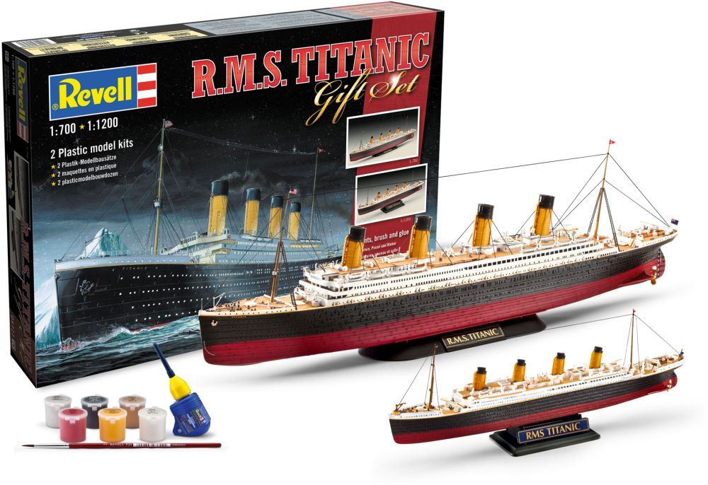 Revell 1:700 Scale Gift Set R.M.S. Titanic (1:700 & 1:1200)