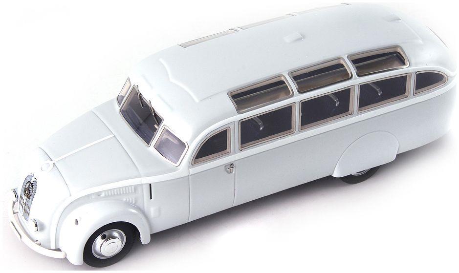 Autocult  1:43rd Scale Mercedes Benz LO 3100 Uerdingen Light Grey