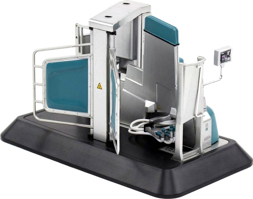 AT Collections 1:32 Scale De Gea R9000 Milking Robot