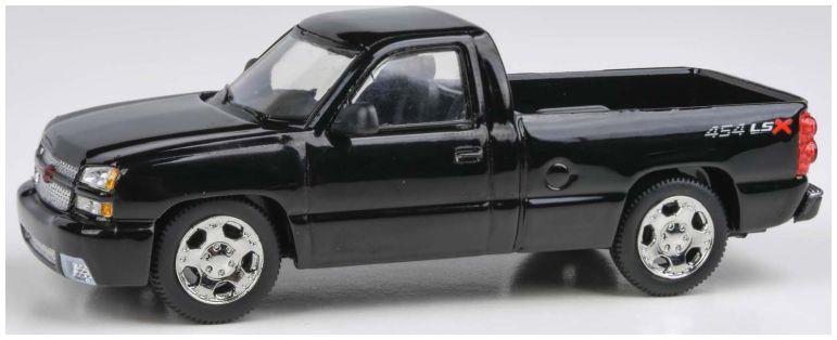 Paragon  1:64th Scale Chevrolet Silverado Single Cab Onyx Black 2006