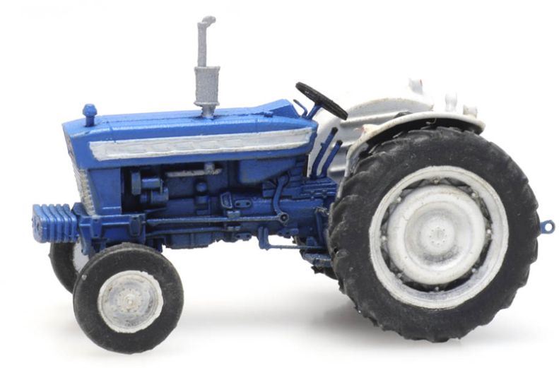Artitec H0 Scale Ford 5000 Tractor 1:87 Ready-Made, Painted