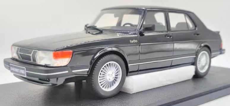Cult 1:18 Scale Saab 900 Turbo Black 1980-1984