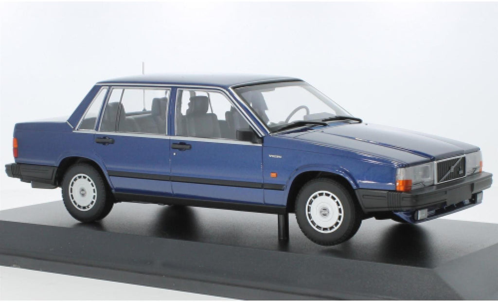 Minichamps 1:18 Scale Volvo 740 GL - 1986 - Dark Blue Metallic
