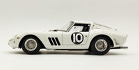 CMC 1:18 Scale Ferrari 250 GTO RHD Chassis #3729 2nd Tourist Trophy 1962 Graham Hill #10