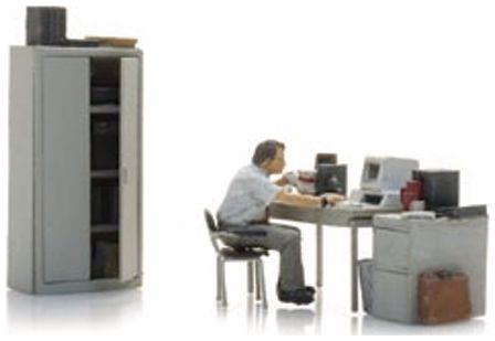 Artitec 1:87 Scale Office Interior w/Figure Ready