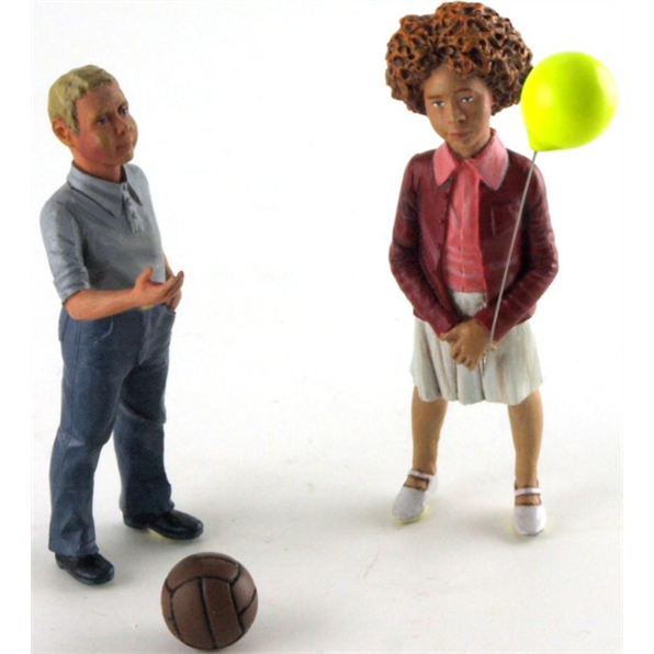 LE Mans Miniatures 1:18 Scale Tessa & Nils Figures
