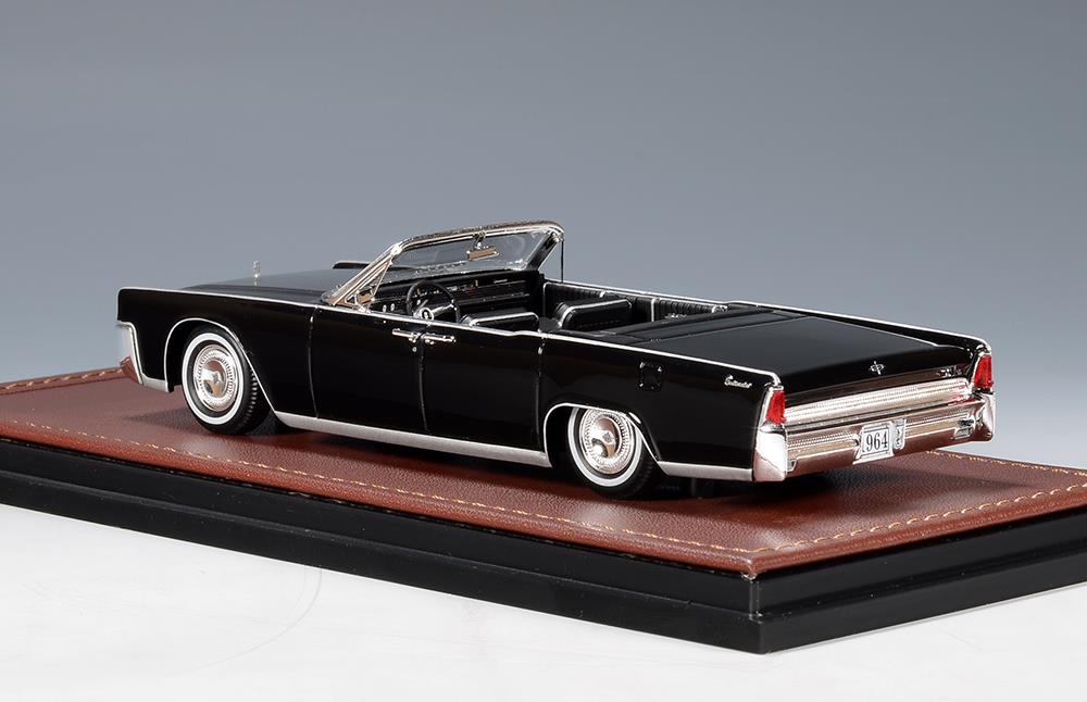 GLM 1:43 Scale Lincoln Continental Black Convertible Open Roof Black 1964