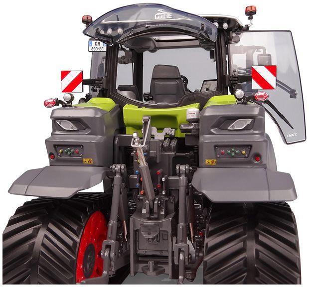 Universal Hobbies 1:32nd Scale Claas Axion 930 Terra Trac Limited Edition