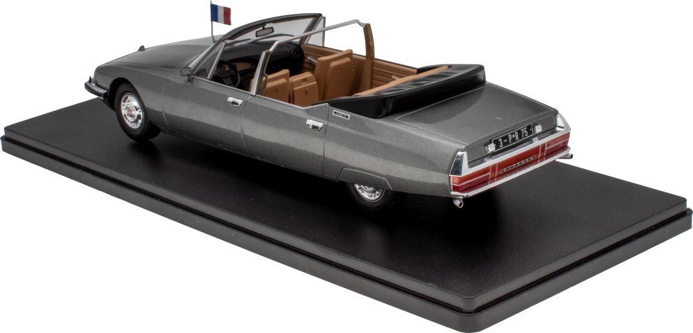 Atlas Edtions 1:24 Scale Citroen SM Presidentielle - 1972 1:24th Scale