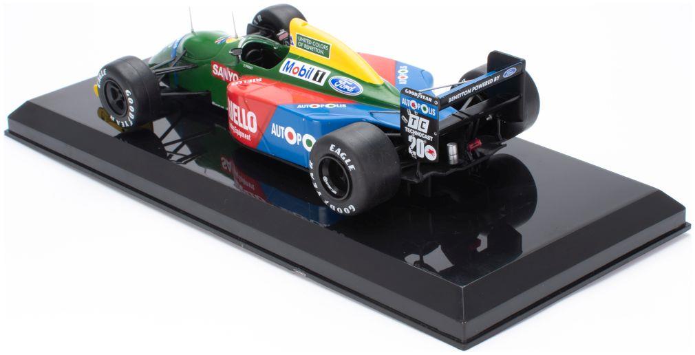 Atlas Editions 1:24 Scale Benetton B190 - Nelson Piquet - 1990 Cased - 1:24th Scale F1 Collection