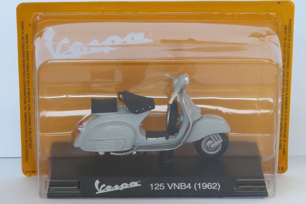 Atlas Editions 1:18 Scale Vespa 125 VNB4 1962 Vespa Collection in 1:18