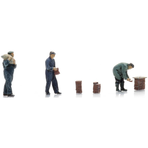 Artitec 1:160 Scale Bricklayers 1930s - 1990s Ready-Made Figures