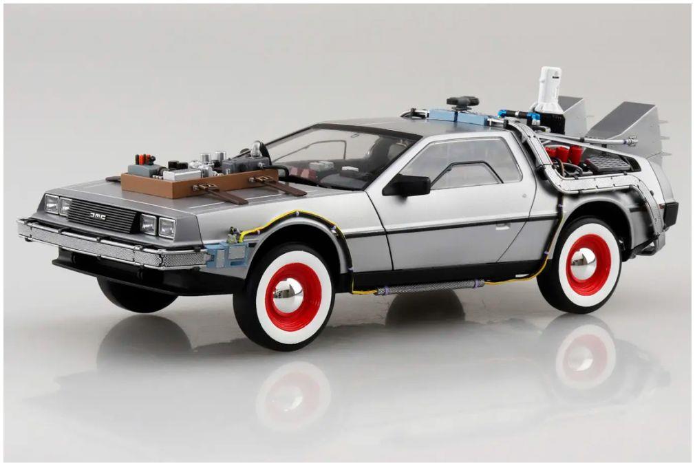 Aoshima  1:24th Scale Time Machine 'Back To The Future Part 3'
