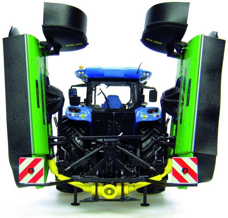 Universal Hobbies 1:32 Scale Deutz Front & Rear Mower Set