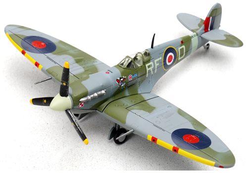 Panzerkampf 1:72nd Scale Supermarine Spitfire MK.VB EN951 RF.D #303 SQN Sept 1942 S/LDR Jan Zumbach