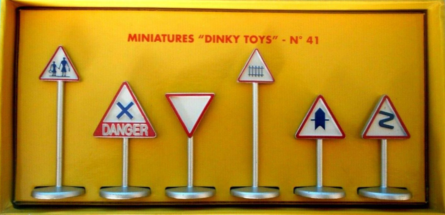 Atlas Editions   Hazard Warning Signs - 6pc (#41) Atlas reproduced 'Dinky'