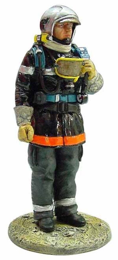 Atlas Editions 1:32 Scale French fireman - fire dress - 2002