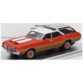 KESS 1:43rd Scale Oldsmobile Vista Cruiser 442 SW Red White Wood Station Wagon 1972