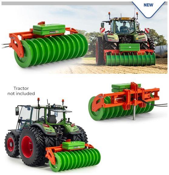 Universal Hobbies 1:32nd Scale Holaras Stego 285-PRO Silage Packer