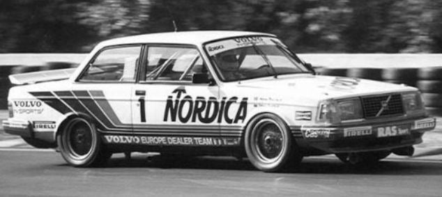 IXO 1:18 Scale Volvo 240 Turbo #1 ETCC Brunn 1986 J.Cecotto/A.Olofsson