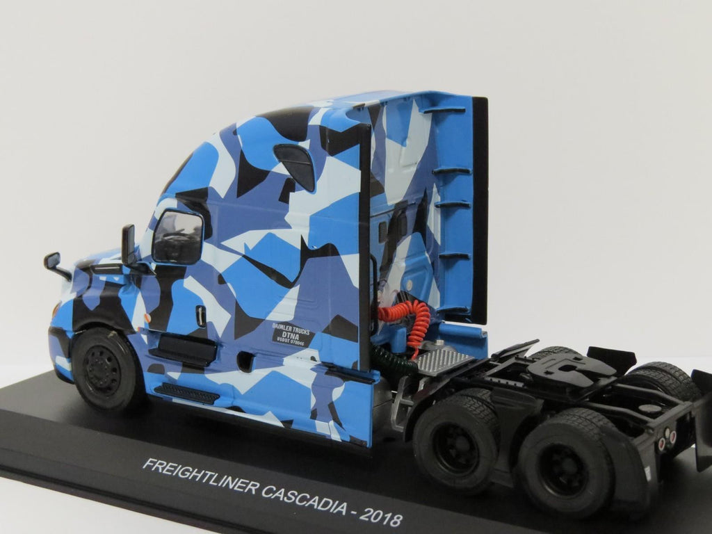 Atlas 1:43rd Scale Freightliner Cascadia 2018 Cascadia (Blue)