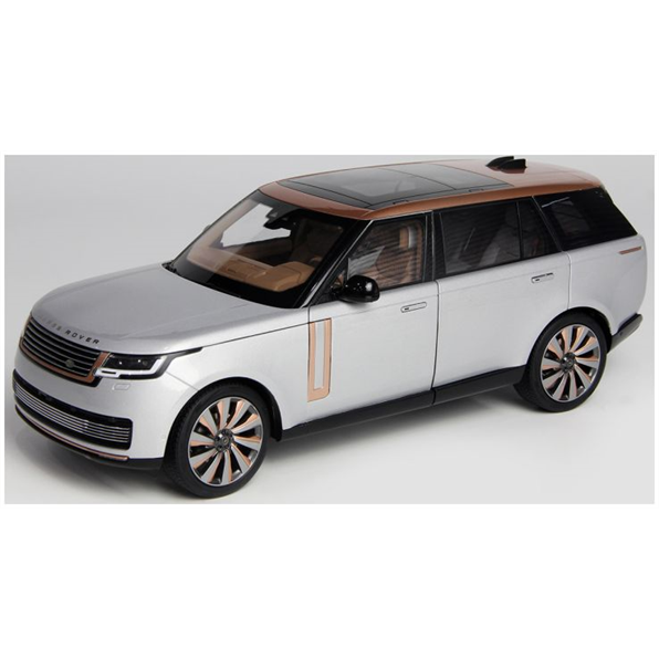 LCD Model 1:18 Scale Land Rover Range Rover SV Serenity Silver 2022