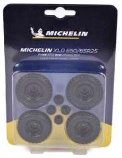 AT Collections 1:32nd Scale Michelin XLD 650/560-R25