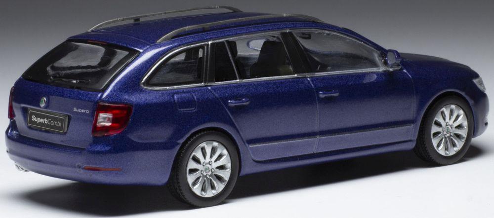 IXO 1:43 Scale Skoda Superb II 3T Metallic Blue 2008