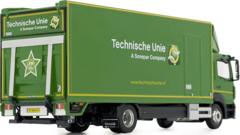 Marge Farm Models 1:32nd Scale Mercedes Atego Green Technische Unie